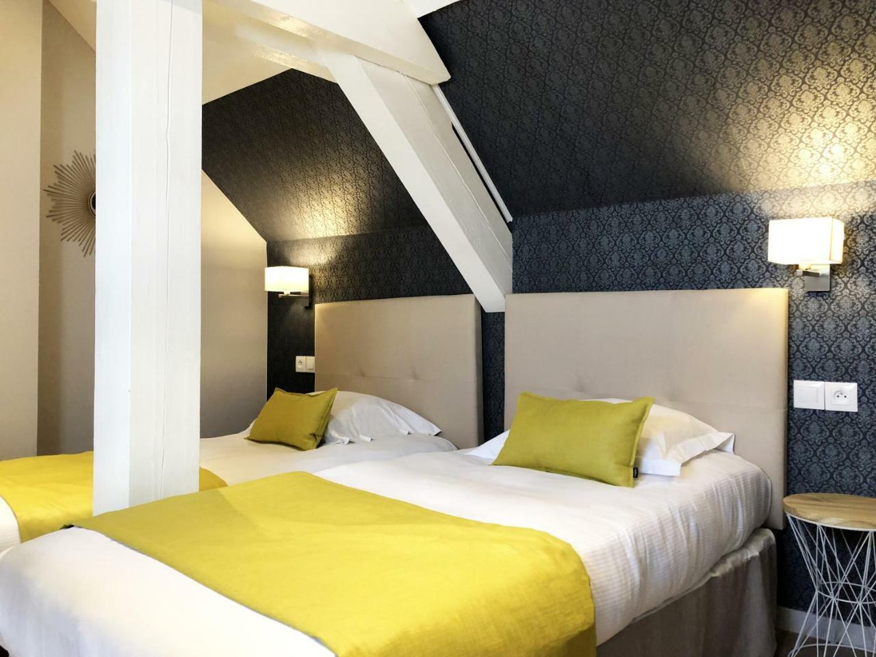 Hotel Les Suites - Domaine De Crecy 외부 사진
