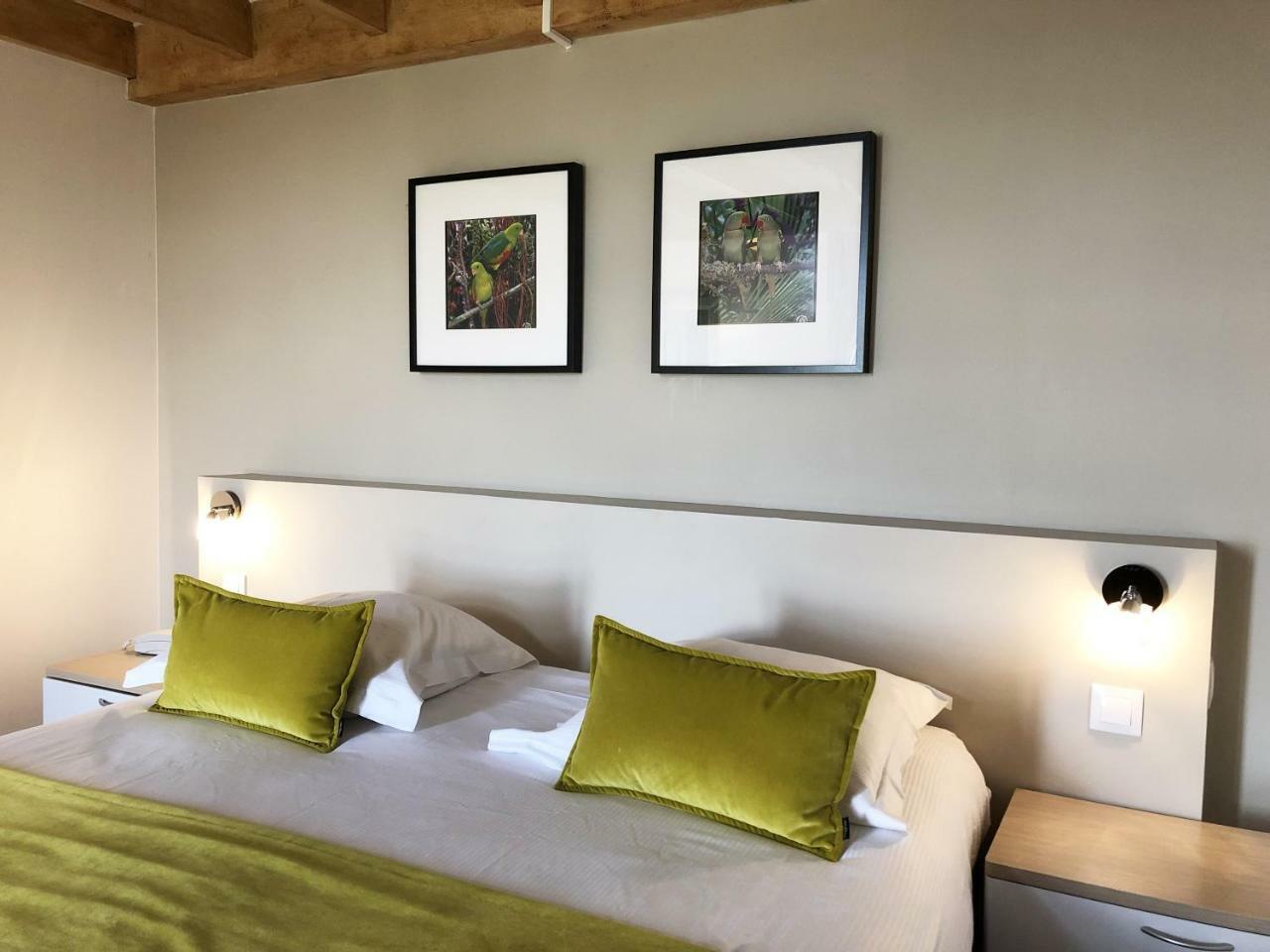 Hotel Les Suites - Domaine De Crecy 외부 사진